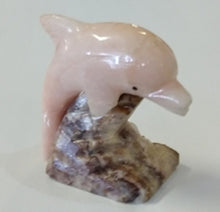 Load image into Gallery viewer, NEW Hand-carved Marble Dolphin N3 - Ecuador