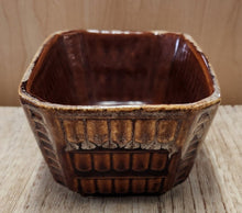 Load image into Gallery viewer, MCM Drip Glazed Brush Pottery C-111-7 Planter
