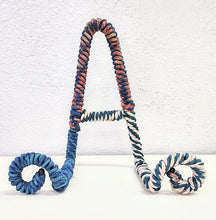 Load image into Gallery viewer, NEW Colored Jute Swirl Easel 15022