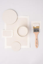 Load image into Gallery viewer, Dixie Belle Magnolia Chalk Mineral Paint