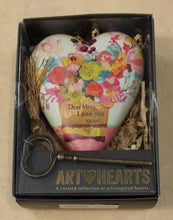 Load image into Gallery viewer, NEW Dear Mom Art Heart - 1003480057