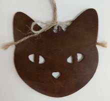 Load image into Gallery viewer, NEW Distressed Metal Cat Face Ornament
