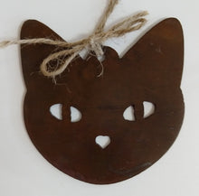 Load image into Gallery viewer, NEW Distressed Metal Cat Face Ornament
