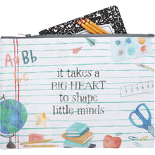 Load image into Gallery viewer, NEW It Takes A Big Heart Zipper Folder - 115191