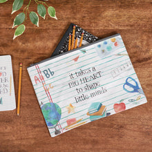 Load image into Gallery viewer, NEW It Takes A Big Heart Zipper Folder - 115191