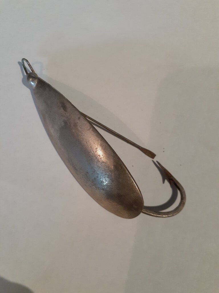 antique saltwater fishing lures VINTAGE Johnson's Silver Minnow Spoon Fishing Lure