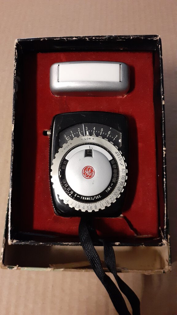 Vintage General Electric Exposure Meter