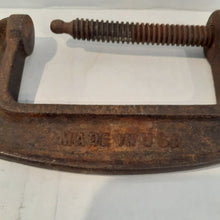 Load image into Gallery viewer, VINTAGE Hardy No 3 C-Clamp
