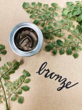 Load image into Gallery viewer, Dixie Belle Gilding Wax
