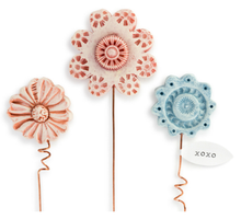 Load image into Gallery viewer, NEW xoxo Flower Set 1004640010
