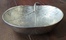 Load image into Gallery viewer, NEW Aluminum Apple Tray
