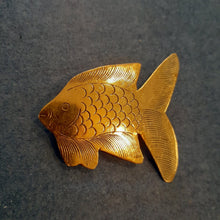 Load image into Gallery viewer, NEW Pin - Stamped Metal Fish Gold
