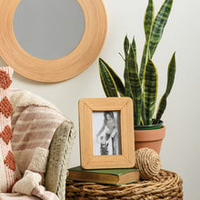 Load image into Gallery viewer, NEW Photo Frame - Rattan - 114039
