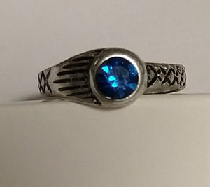 NEW Mermaid Tail Ring 0601081