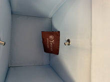 Load image into Gallery viewer, Yans NY Chinese Take Out Box Hand Bag
