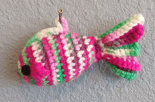 Load image into Gallery viewer, NEW Handcrafted Wool Fish N1 - Ecuador

