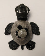 Load image into Gallery viewer, NEW Hand-carved Marble Sea Turtle with Baby N5 - Ecuador
