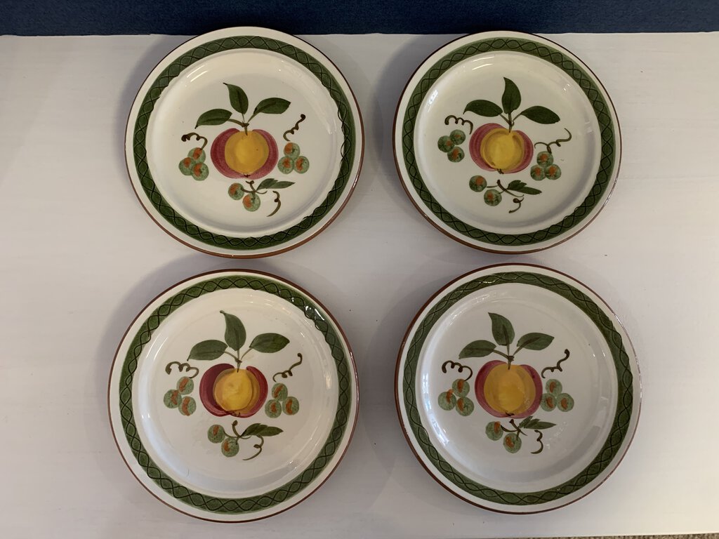 Set of 4 Vintage Stangl Apple Delight Bread & Butter Plates