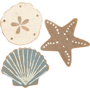 NEW Wooden Scallop Shell Ornament - 115625c