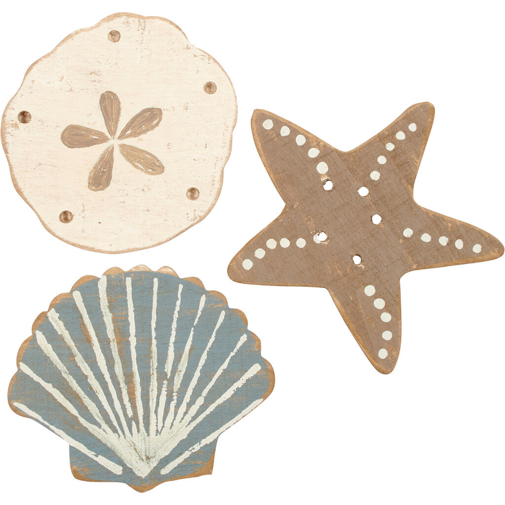 NEW Wooden Scallop Shell Ornament - 115625c