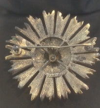 Load image into Gallery viewer, Vintage MONET Gold Tone Sunburst Pin
