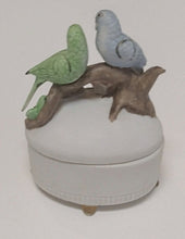 Load image into Gallery viewer, Vintage Lefton China 03433 Trinket Box - Green &amp; Blue Birds
