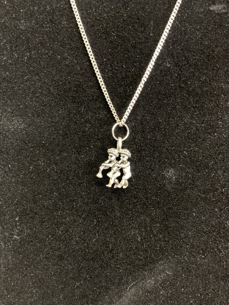 NEW Gemini Zodiac Charm & Chain