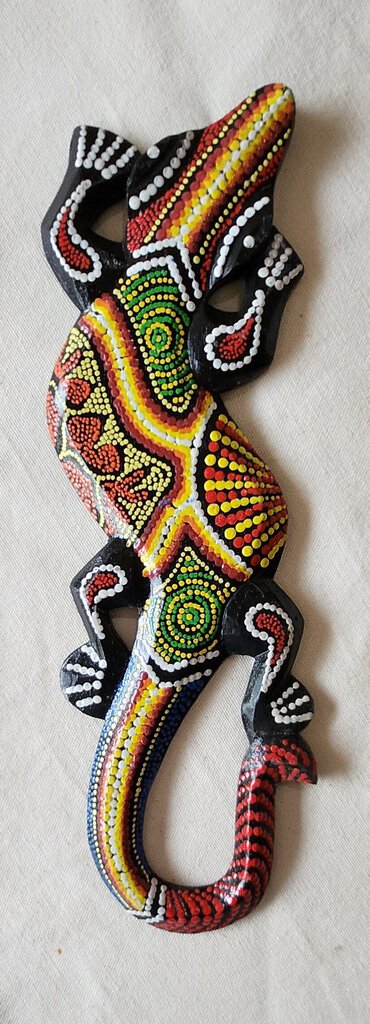 NEW Small Hand-Painted Wood Gecko Wall Art J60S