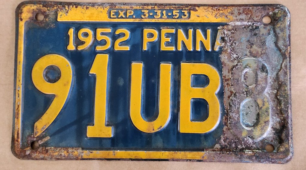 1952 Pennsylvania License Plate - 91UB8