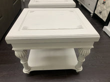 Load image into Gallery viewer, Distressed White Painted End Table
