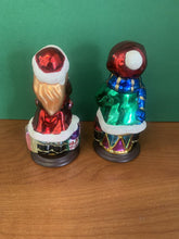 Load image into Gallery viewer, Thomas Pacconi Classics Blown Glass Santa w/ Boy&amp;Girl Set 2004 w/Box
