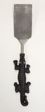 Load image into Gallery viewer, NEW Alligator Cake Server - 12964
