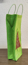 Load image into Gallery viewer, NEW Christmas Tree Bottle Bag - 605231
