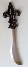 Load image into Gallery viewer, NEW Vibrant Fleur de Lis Spreader - 13585
