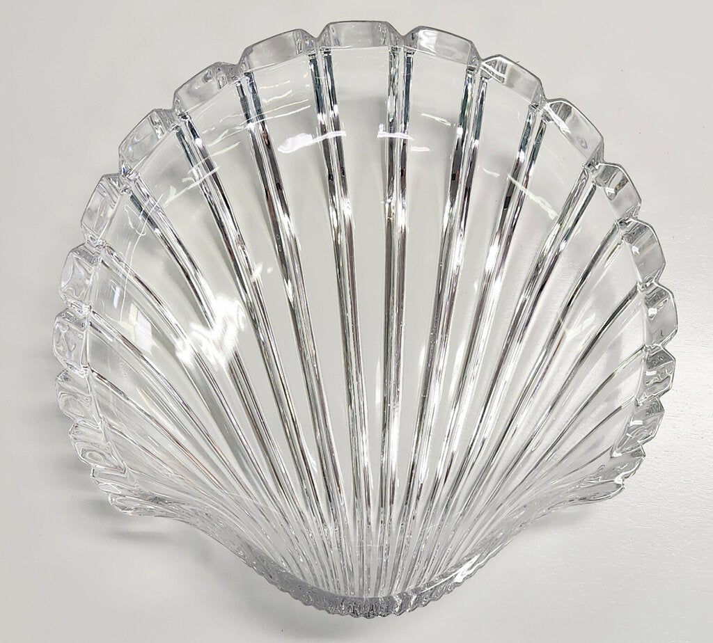 Mikasa Crystal Shell Dish