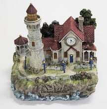Load image into Gallery viewer, 2004 Thomas Kinkade Victorian Lighthouse Illuminated with Clock
