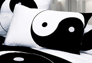 Three Piece Queen/Full Yin Yang Duvet Set