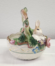 Load image into Gallery viewer, Fitz and Floyd Garden Rhapsody Small Basket (with box)
