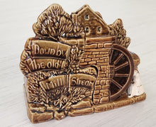 Load image into Gallery viewer, Vintage McCoy Pottery Planter - Down by the Old Mill Stream
