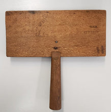 Load image into Gallery viewer, Antique Old Whittemore No. 6 Carding Comb
