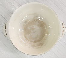 Load image into Gallery viewer, Vintage Alfred Meakin Covered Casserole
