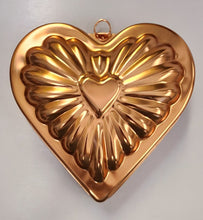 Load image into Gallery viewer, Copper Tone Mold - Heart
