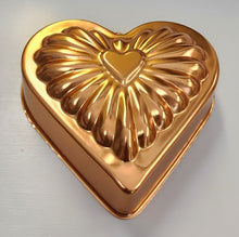 Load image into Gallery viewer, Copper Tone Mold - Heart

