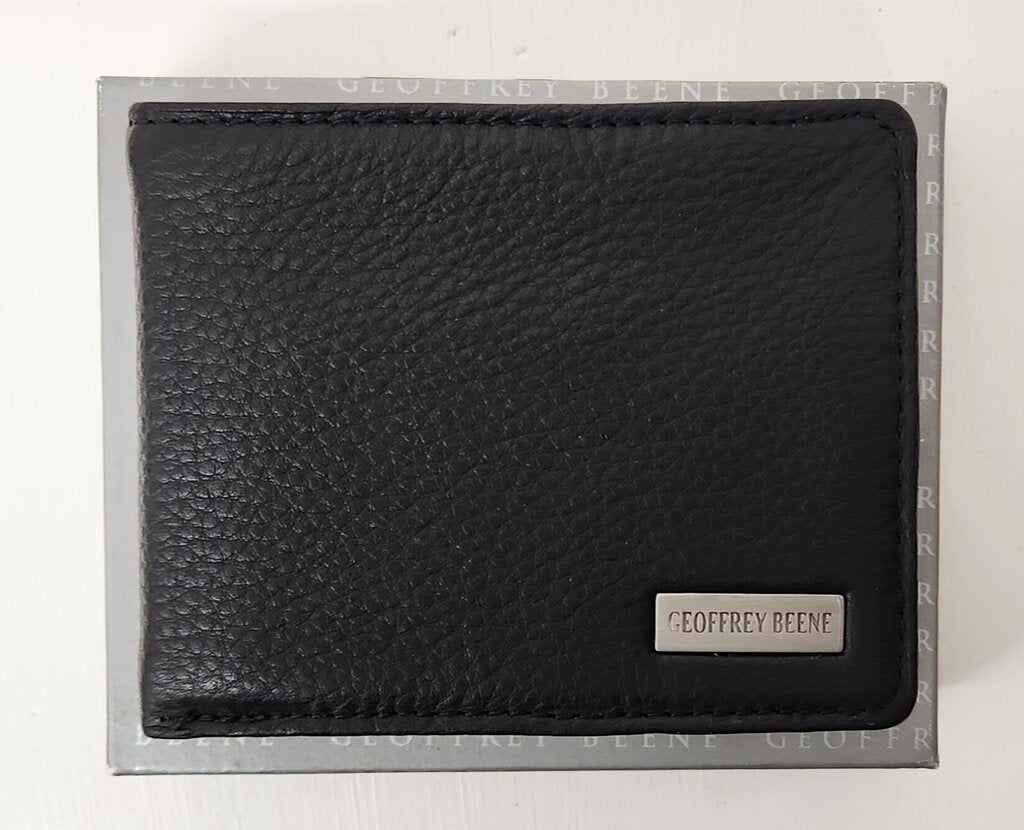 NEW Geoffrey Beene Black Leather Wallet