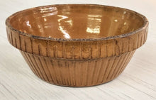 Load image into Gallery viewer, Gold Tapered Pottery Ribbed Bowl
