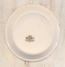 Load image into Gallery viewer, Vintage Royal China Jeannette Quiche Lorraine Pie Plate
