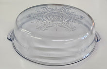 Load image into Gallery viewer, Vintage Fire King Philbe Blue Round Casserole Dish
