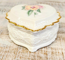 Load image into Gallery viewer, Heritage House Porcelain Heart Music Trinket Box
