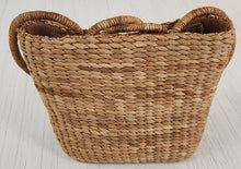 Load image into Gallery viewer, Vintage Woven Purse with Butterfly Design
