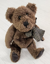 Load image into Gallery viewer, Boyds Bears &amp; Friends Baxter B. Bean with Tag
